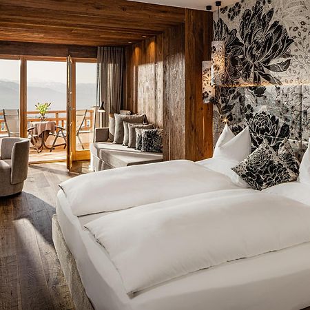 Sonnenberg Panorama Dolomites Wellbeing Hotel มารันซา ภายนอก รูปภาพ