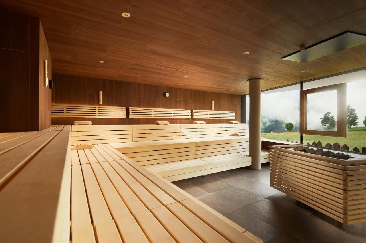 Sonnenberg Panorama Dolomites Wellbeing Hotel มารันซา ภายนอก รูปภาพ