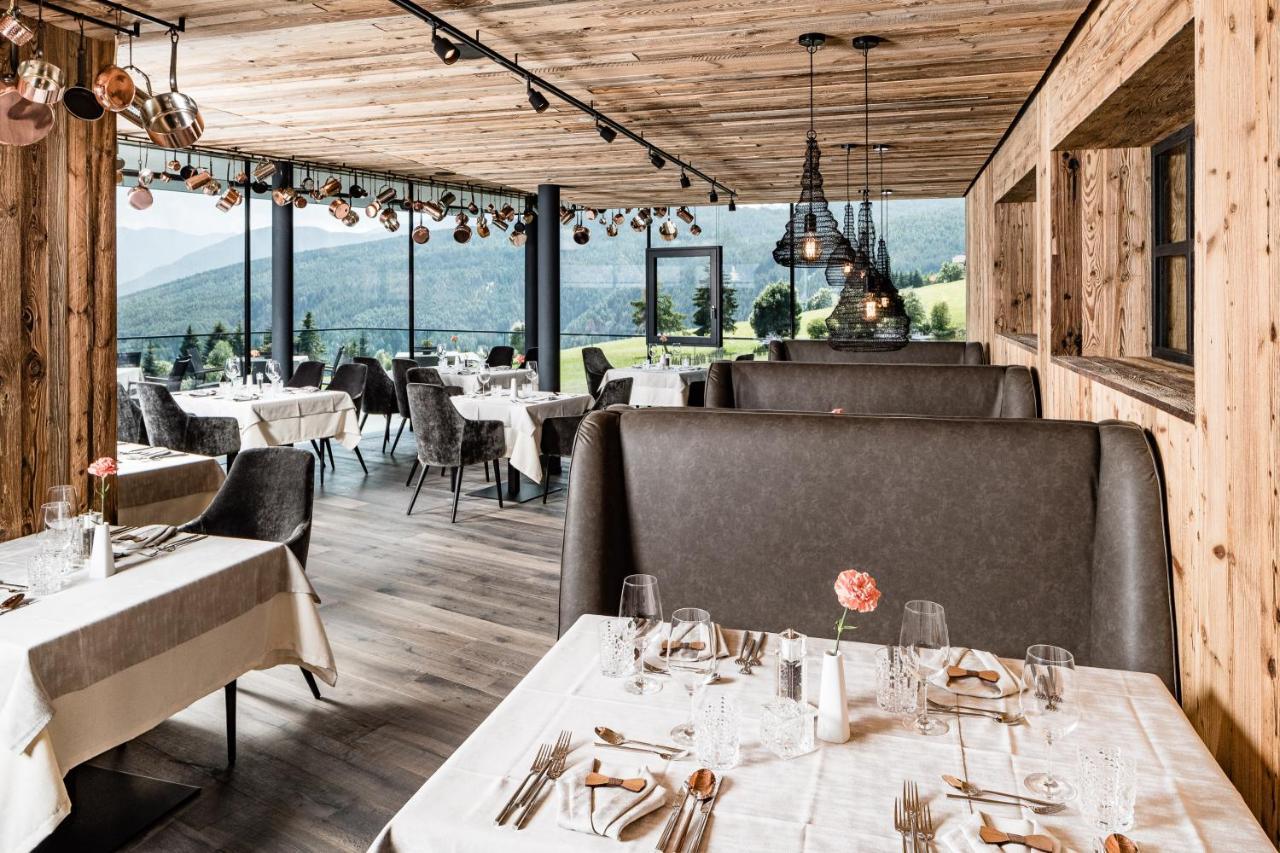 Sonnenberg Panorama Dolomites Wellbeing Hotel มารันซา ภายนอก รูปภาพ