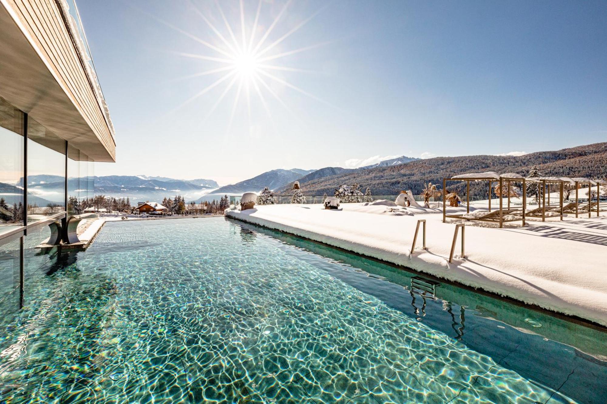 Sonnenberg Panorama Dolomites Wellbeing Hotel มารันซา ภายนอก รูปภาพ